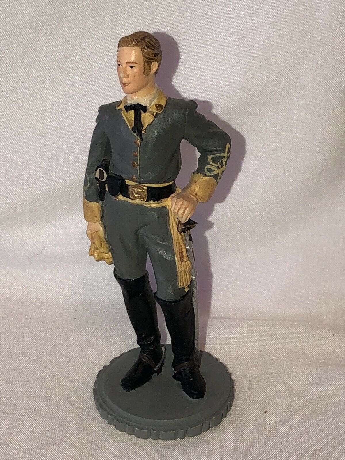 Vintage Franklin MInt Gone with the Wind Figurine Ashley Wilkes ! 4
